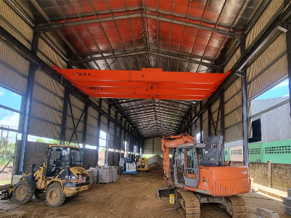 Republiek Suriname steel structure workshop na may crane
    